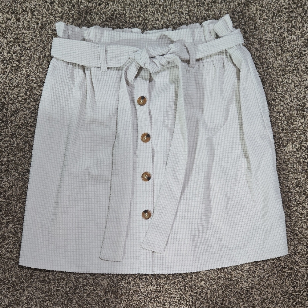 SHEIN White Button-Front Paperbag Mini Skirt with Tie